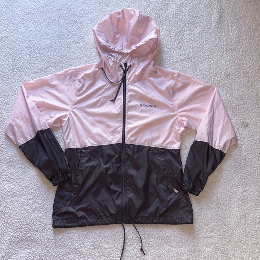 Columbia Women's Light Pink and Dark Gray Ski Jacket